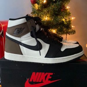 Air Jordan 1 Retro “ Dark Mocha”